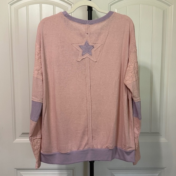 Easel Star Patched Long Sleeve Top  *NWT* - Picture 5 of 8